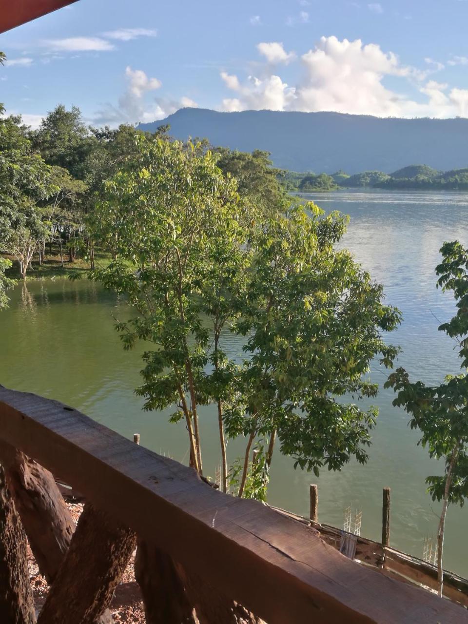 Nirvana Archipel Resort Vang Vieng Exterior foto